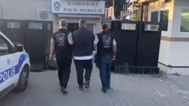 İzmir'de şafak operasyonu: 149 gözaltı