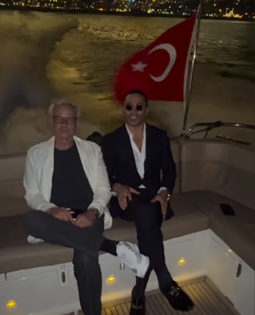 Jose Mourinho ile Nusret'ten boğaz turu 1 Jose Mourinho ile Nusret'ten boğaz turu 1
