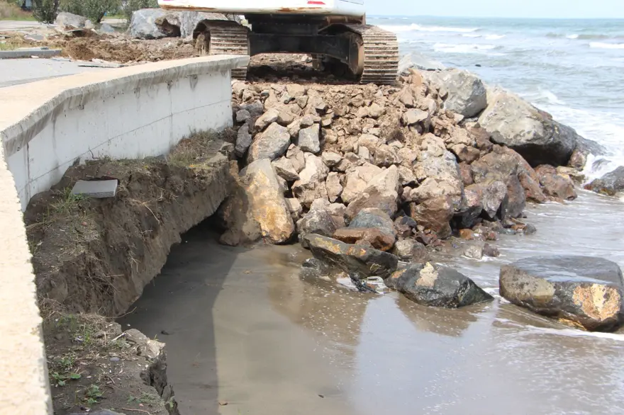 Samsun'da kıyı erozyonu uyarısı: "Telafisi olmayan sonuçlarla karşı karşıya kalabiliriz" 
