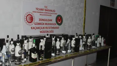 Yabancı bayraklı gemide piyasa değeri 21 bin liralık kaçak içki ele geçirildi