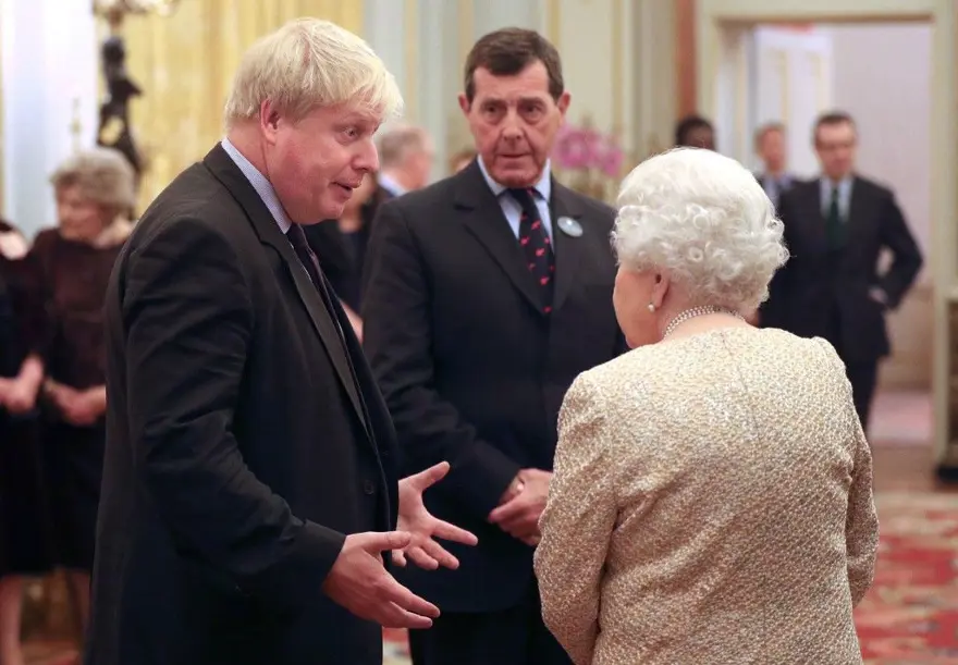 İngiltere'nin eski Başbakanı Boris Johnson'dan yeni iddia: Kraliçe II. Elizabeth kanserdi 4