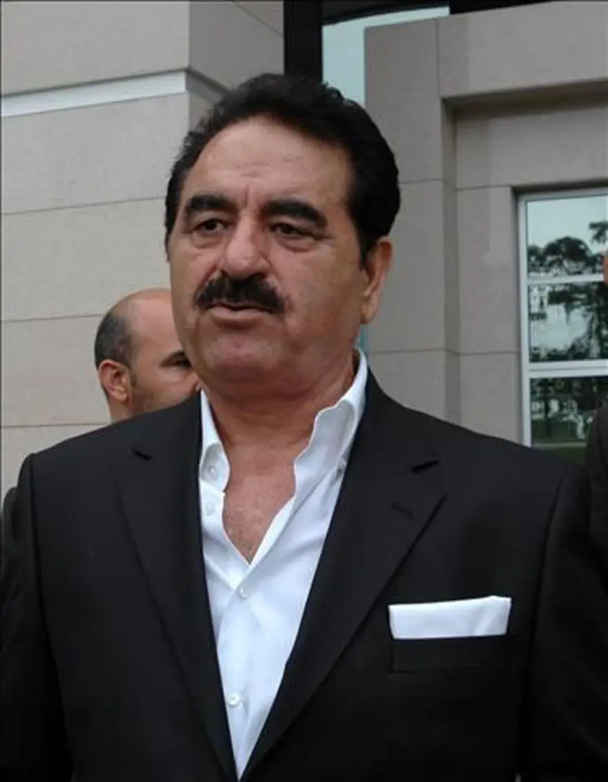 "SOYADIMI KULLANMASIN" 2 "SOYADIMI KULLANMASIN" 2