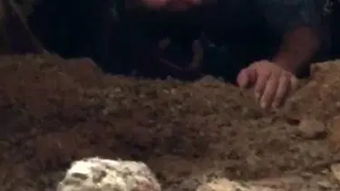 Azılı suçlu foseptikte yakalandı