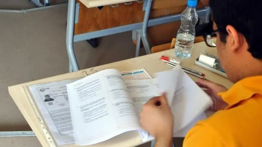 3- YKS tercihleri sıralamaya göre mi puana göre mi yapılmalı, kaç tercihte bulunulabilir? 4 3- YKS tercihleri sıralamaya göre mi puana göre mi yapılmalı, kaç tercihte bulunulabilir? 4