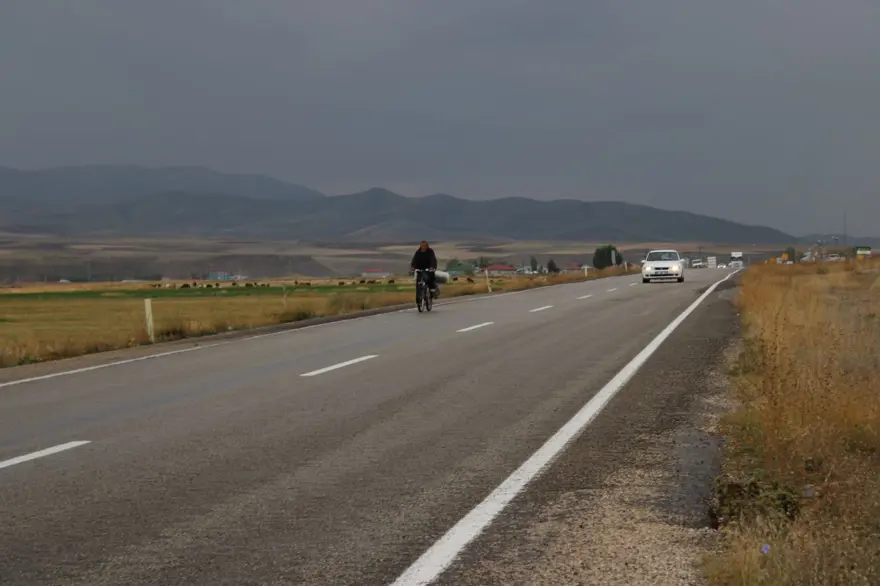 40 yıldır pedal çeviriyor: Dünya barışı için 80 ülke gezdi 4 40 yıldır pedal çeviriyor: Dünya barışı için 80 ülke gezdi 4