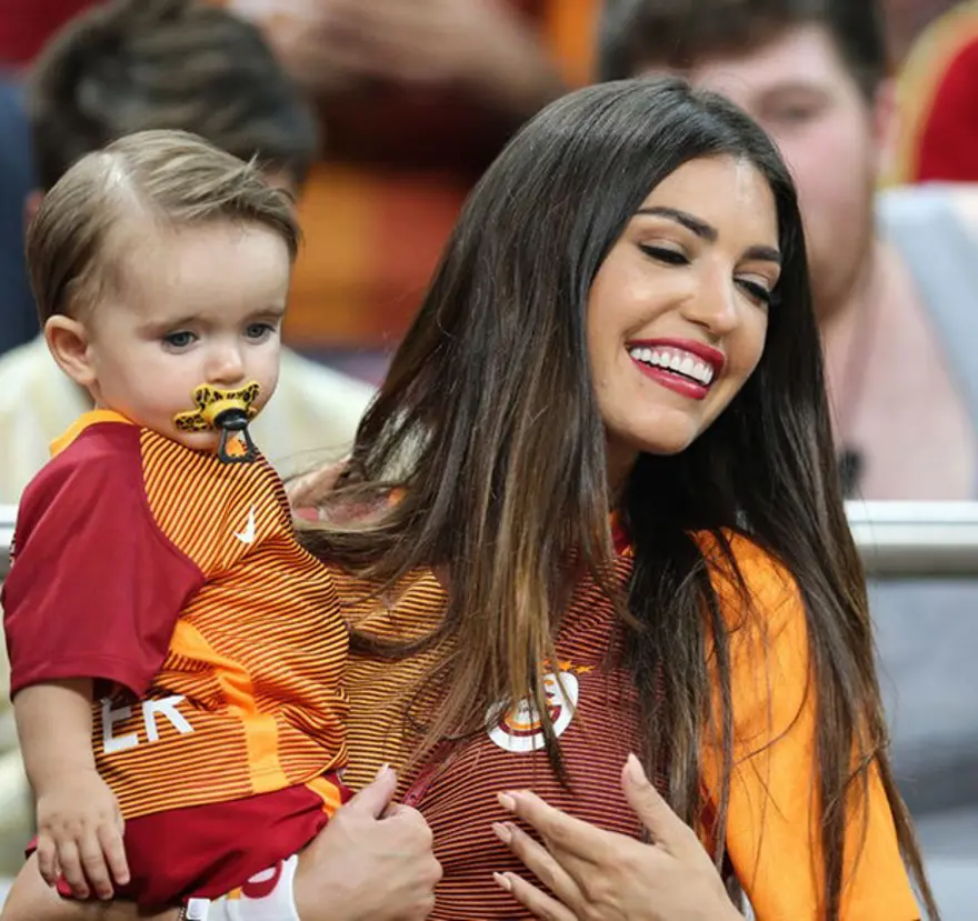 Yolanthe Cabau’dan duygusal veda 1 Yolanthe Cabau’dan duygusal veda 1