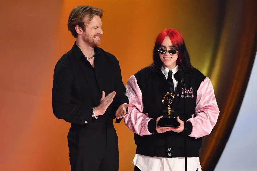 66. Grammy Ödülleri'ne damga vuran anlar: Doja Cat'ten Dilara Fındıkoğlu dövmesi 
