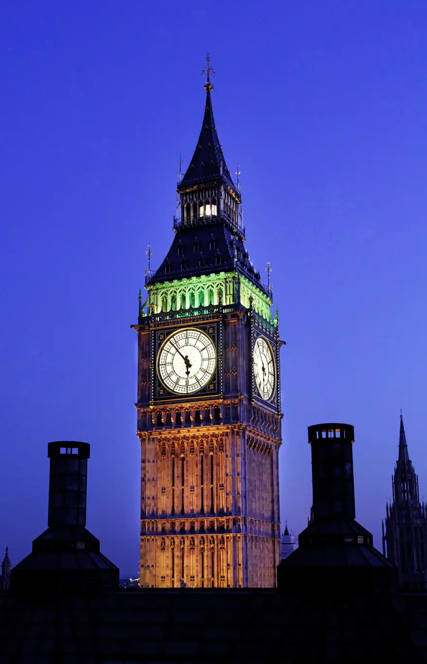 Big Ben son kez çaldı (4 yıl susacak) 32 Big Ben son kez çaldı (4 yıl susacak) 32