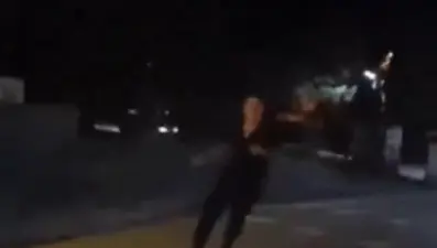 17 yaşındaki saldırgan önüne geleni bıçakladı: 1 ölü, 2 yaralı