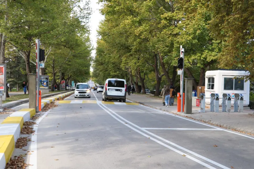 Osmangazi Üniversitesi yerleşkesinde ücretli HGS dönemi 6