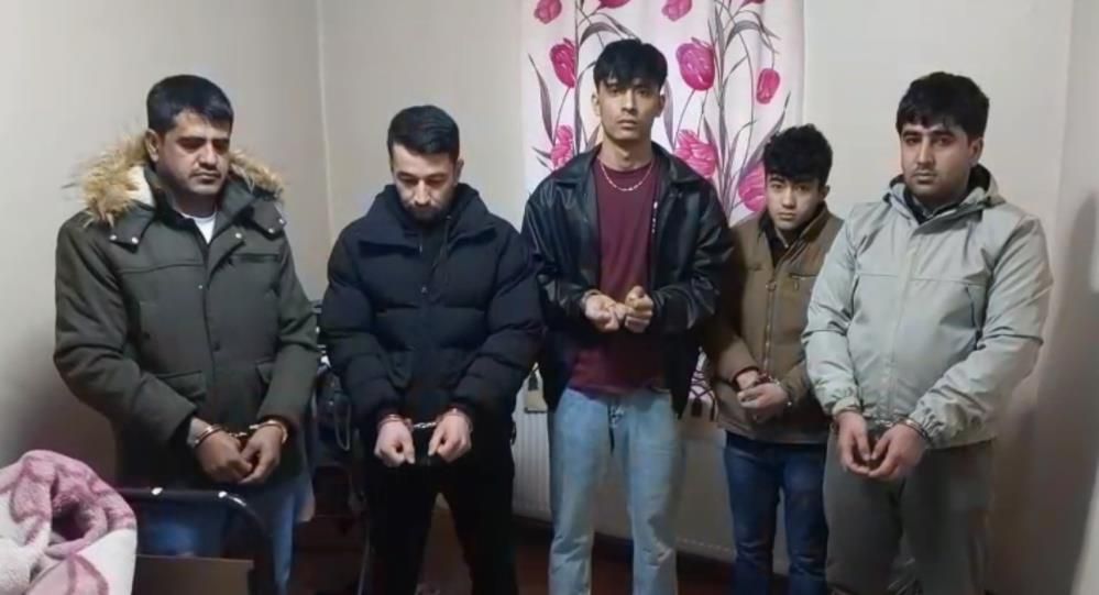 Bayburt'ta kaçak göçmen operasyonu