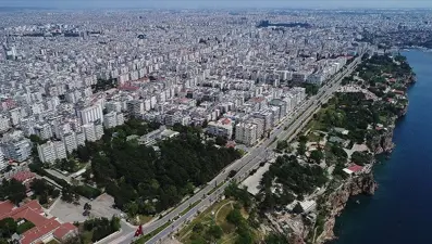 Antalya'da 6 evden biri yabancıya satıldı