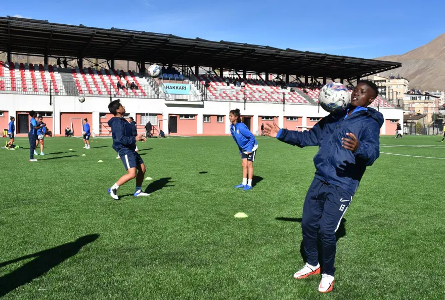 Hakkarigücüspor'un Afrikalı yıldızları 