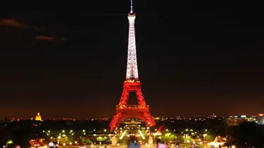 Fransızlar Türk elçinin telefonunu kilitledi