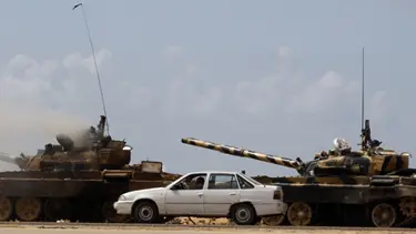 Libya uçağı düşürüldü