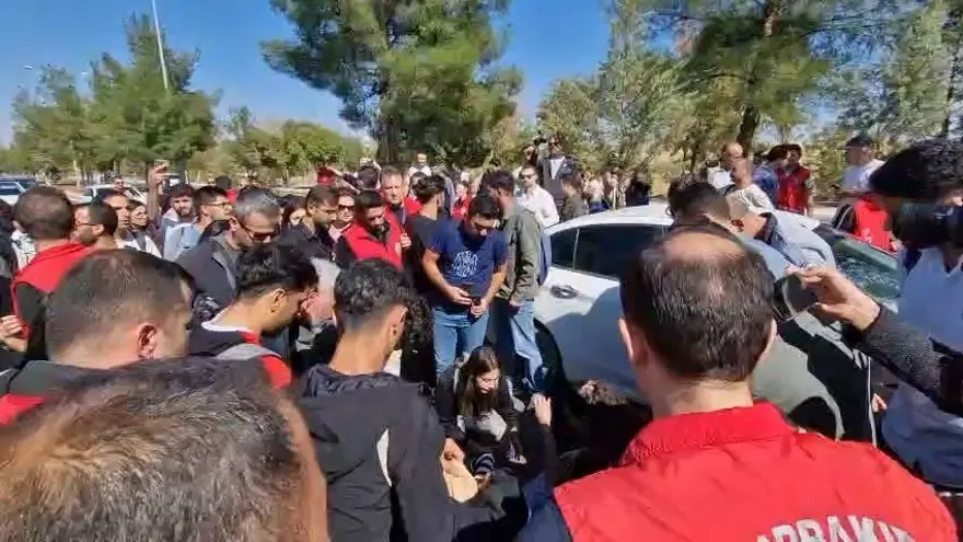 Rojin Kabaiş yürüyüşünde kaza: Bir üniversiteli yaralandı 2