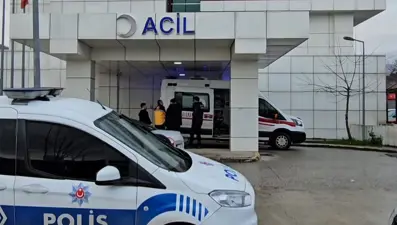 Havuzda baygın bulunan 6 yaşındaki çocuk kurtarılamadı