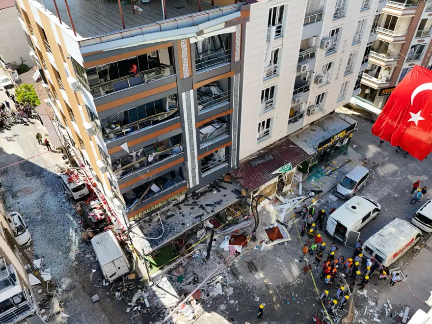 SON DAKİKA HABERİ | İzmir Torbalı’da bir binada patlama: 5ölü, 63 yaralı 