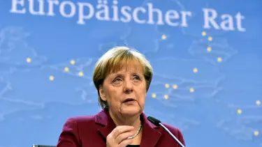 Merkel’den Türkiye’ye övgü