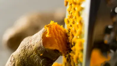 Bağırsak kanserini yenmeye yardımcı: Mutfağınızdaki mucize baharat