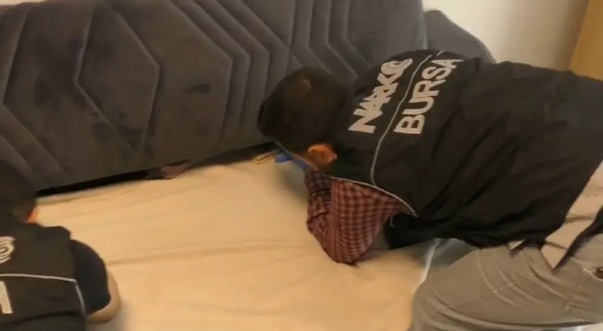 5 ilde uyuşturucu operasyonu: 22 milyon liralık varlıklarına el konuldu 4 5 ilde uyuşturucu operasyonu: 22 milyon liralık varlıklarına el konuldu 4