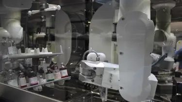 Kanser ilaçlarını "robot eczacılar" hazırlıyor