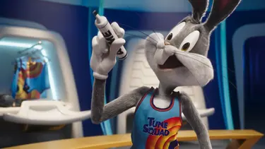 Bugs Bunny beyazperdeye dönüyor