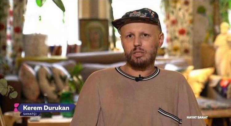 Ressam Kerem Durukan evinde ölü bulundu