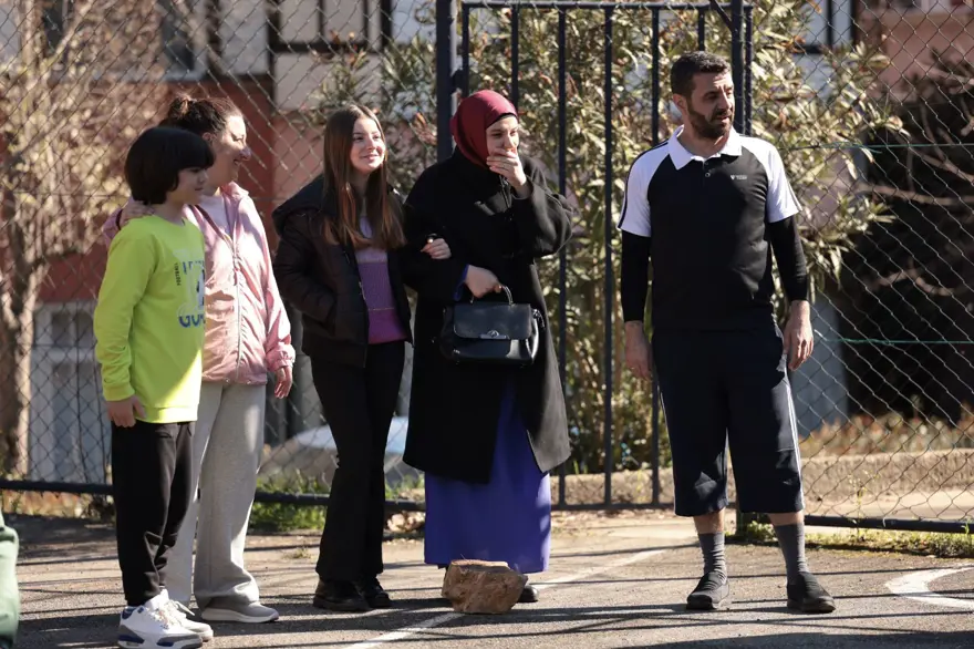 ÖMER'DEN TUNA'YA ERDAL HAKKINDA TAVSİYE 11