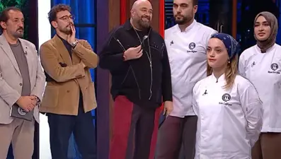 MasterChef’te ilk 4'e kalan 3. isim belli oldu: Hem kaşık aldı hem rekor kırdı