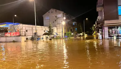 Batı Karadeniz'i yine sel vurdu