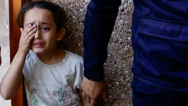 İsrail'in saldırılarında hayatını kaybeden Filistinlilerin sayısı 10 bini aştı