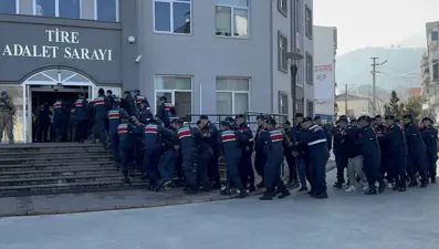 İzmir'de suç örgütü operasyonunda 18 şüpheli yakalandı