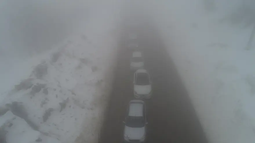 Kartepe yolunda 3 kilometrelik araç kuyruğu 10