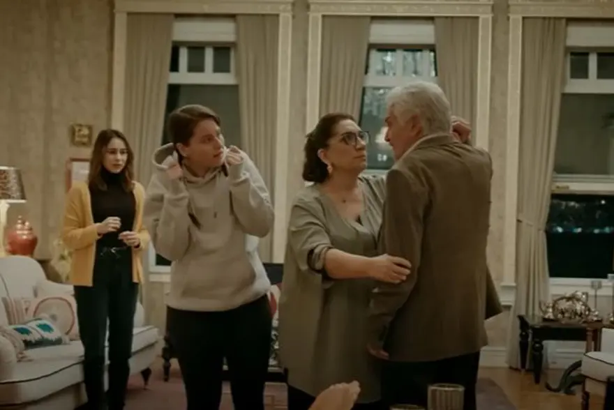 AYSEL, MERYEM'İ KORUDU 4