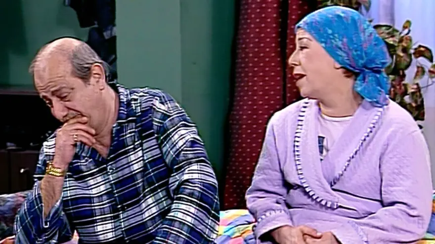 Asuman ve Mükremin ayrılığın eşiğinde (Bir Demet Tiyatro) 3
