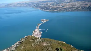 Eğirdir Gölü günden güne kuruyor