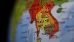 Tayland, Kamboçya ile varılan "barış anlaşmasını" askıya alıyor