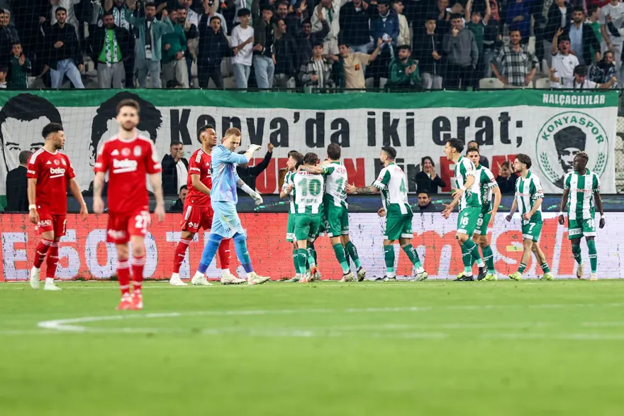 Beşiktaş'a Konya'da soğuk duş: 9 kişilik rakibine 1-0 mağlup oldu 1 Beşiktaş'a Konya'da soğuk duş: 9 kişilik rakibine 1-0 mağlup oldu 1