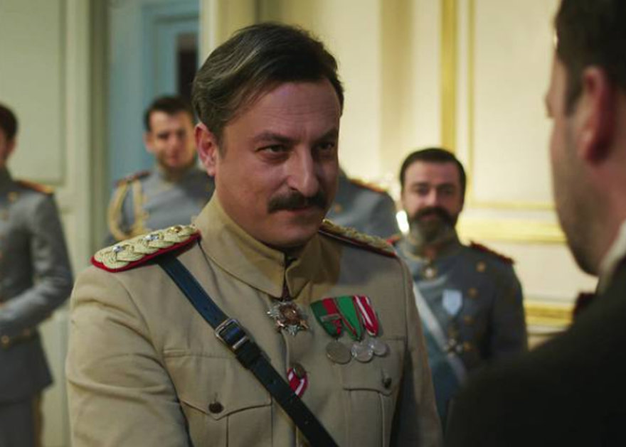 Okan Yalabık ve Saadet Işıl Aksoy Vatanım Sensin'de 8