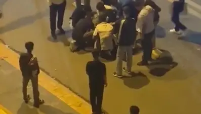 Konserde bıçaklı kavga çıktı: 10 kişi yaralandı