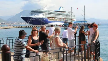 Bin 788 yolcusuyla Alanya'ya geldi