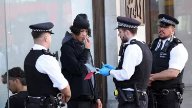 Londra polisinde görevli 47 bin çalışanın bilgileri risk altında