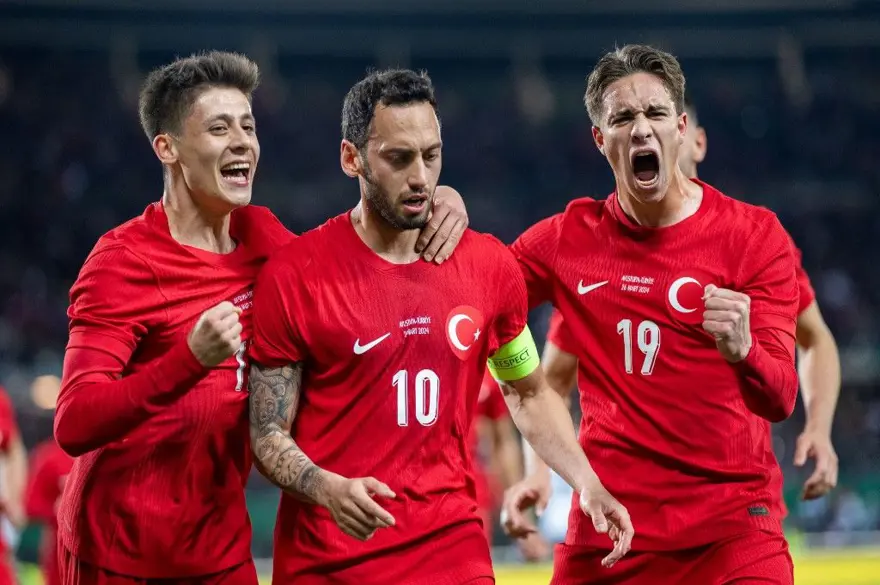 Arda Güler ile Real Madrid Başkanı Florentino Perez'in özel konuşması servis edildi: Ayrılık isteğine cevap 2 Arda Güler ile Real Madrid Başkanı Florentino Perez'in özel konuşması servis edildi: Ayrılık isteğine cevap 2