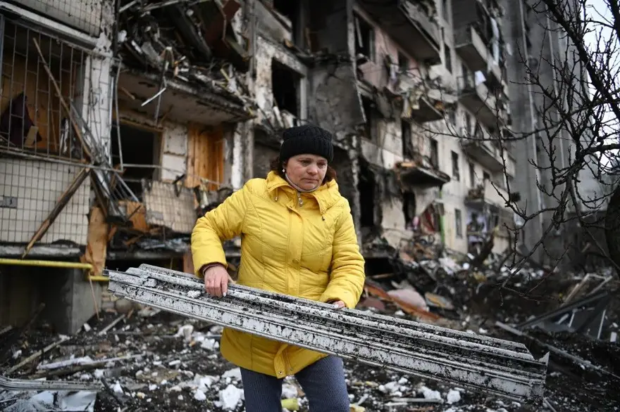 Rusya'nın saldırısının 3. gününde Ukrayna'dan fotoğraflar 17