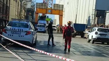 Tersanede üzerine vinç düşen işçi öldü