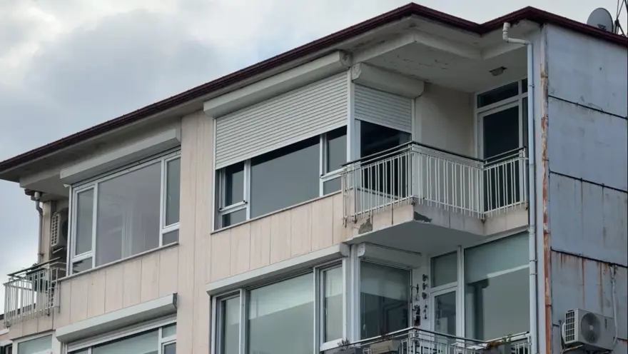 İstanbul'da akılalmaz soygun! İsviçreli iş insanının evine tırmanarak girdi: Şilili Escobar yakalandı İstanbul'da akılalmaz soygun! İsviçreli iş insanının evine tırmanarak girdi: Şilili Escobar yakalandı