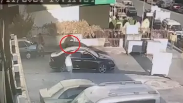 Eşiyle ilişkisi olduğunu düşündüğü ev sahibini öldürdü