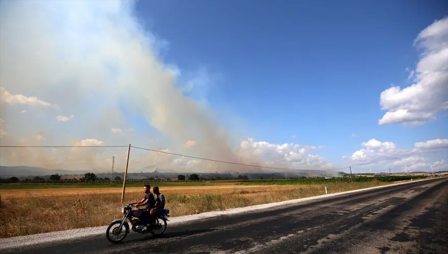 Çanakkale'deki orman yangını kontrol altına alındı 4