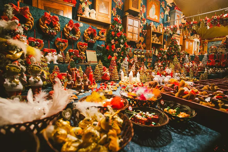 Almanya, almanya turizm, avrupa noel pazarları, avrupa yılbaşı, avusturya, Belçika, Çek Cumhuriyeti, christmas tree, Danimarka, en güzel noel pazarları, Fransa, Gez, noel, noel pazarları, Prag, Seyahat, yılbaşı alışverişi, yılbaşı tatili 12